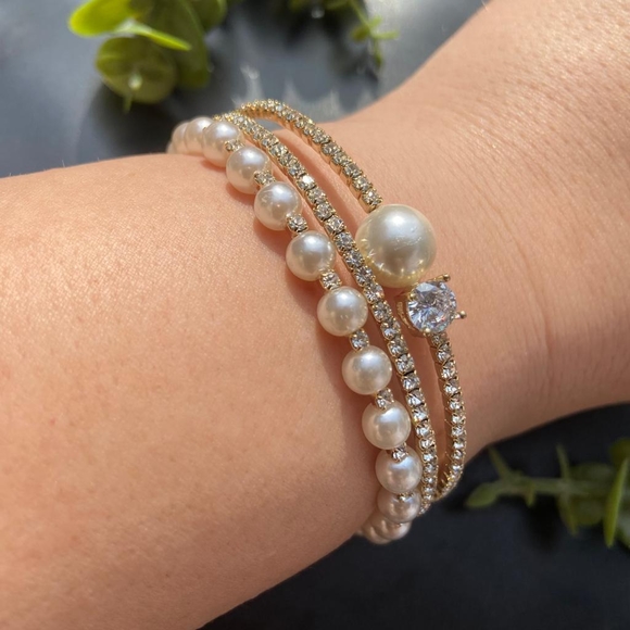 Pearlcore Gold Luxury Bracelet - Picture 4 of 8